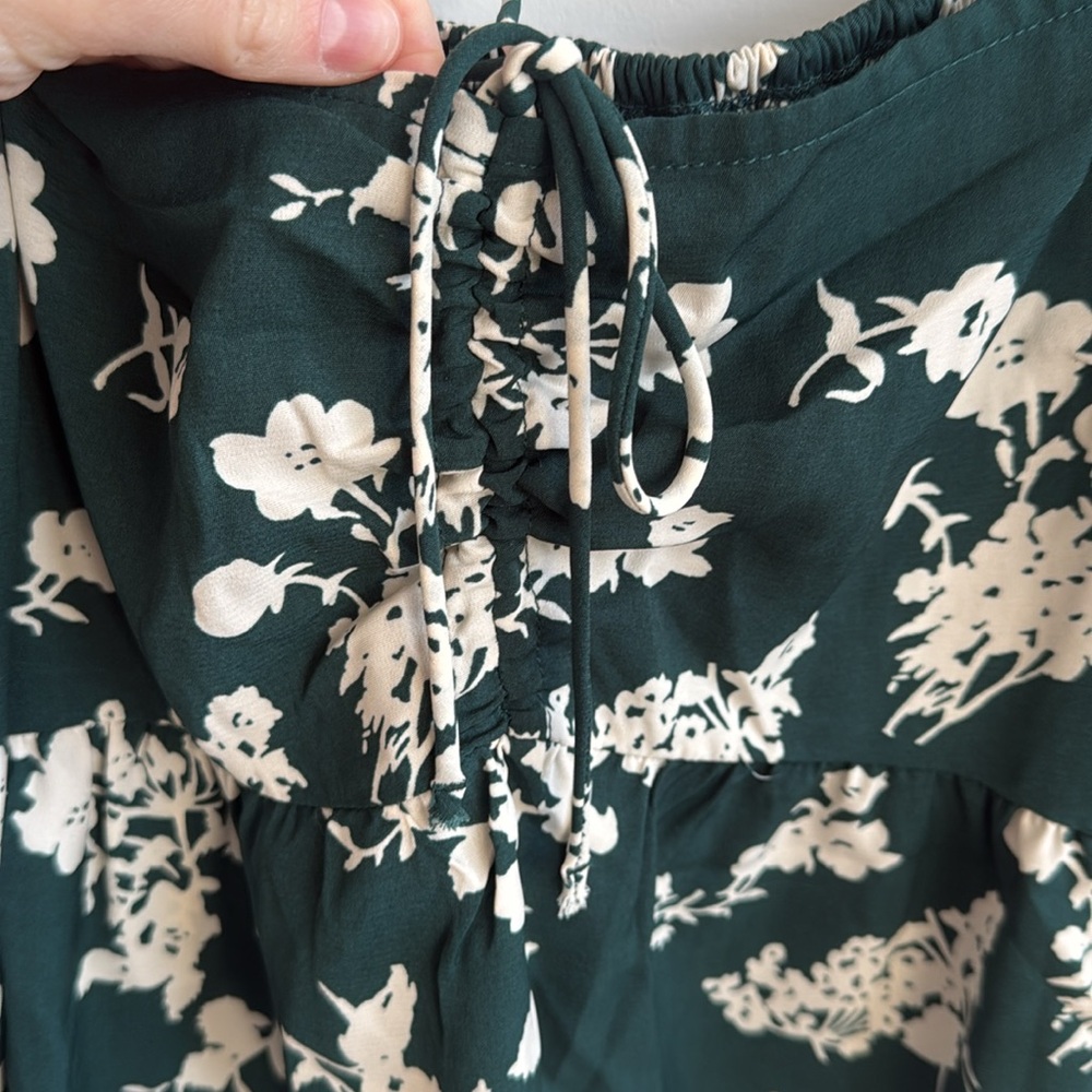 Abercrombie Floral Top - Picture 2 of 4